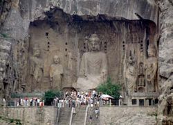 grotta di Longmen