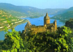 fortezza e panorama 

sul Reno