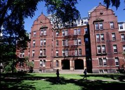 l'Universita' di Harvard, a Boston
